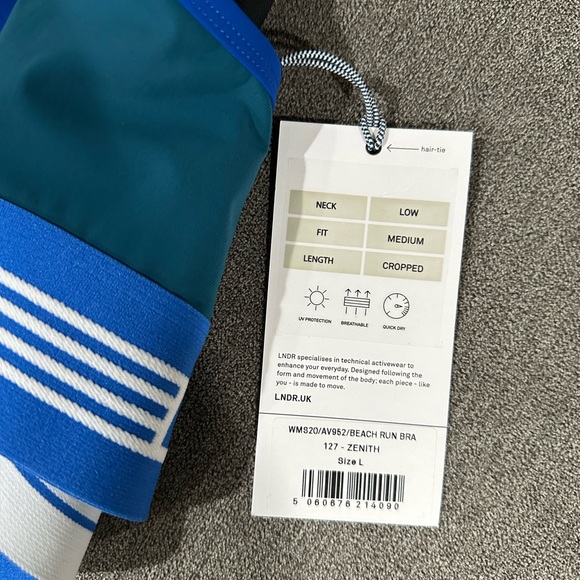 LNDR Beach Run Bra - Picture 6 of 6